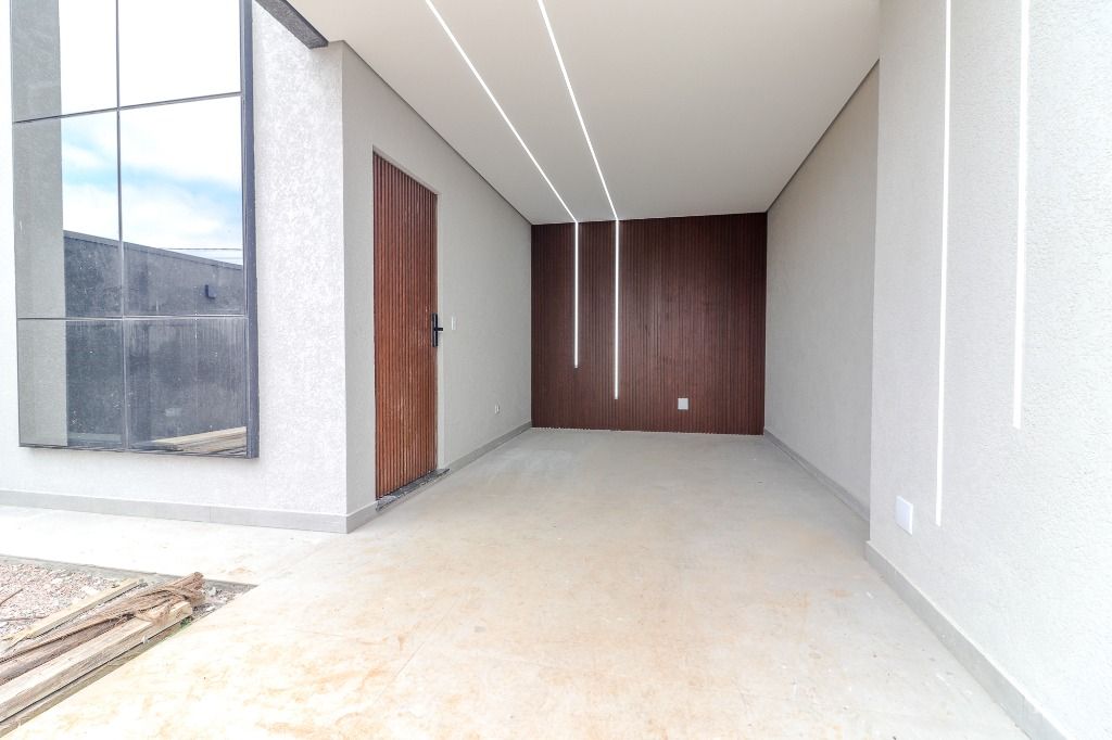 Sobrado com 3 quartos à venda, Pioneiros - Fazenda Rio Grande/PR