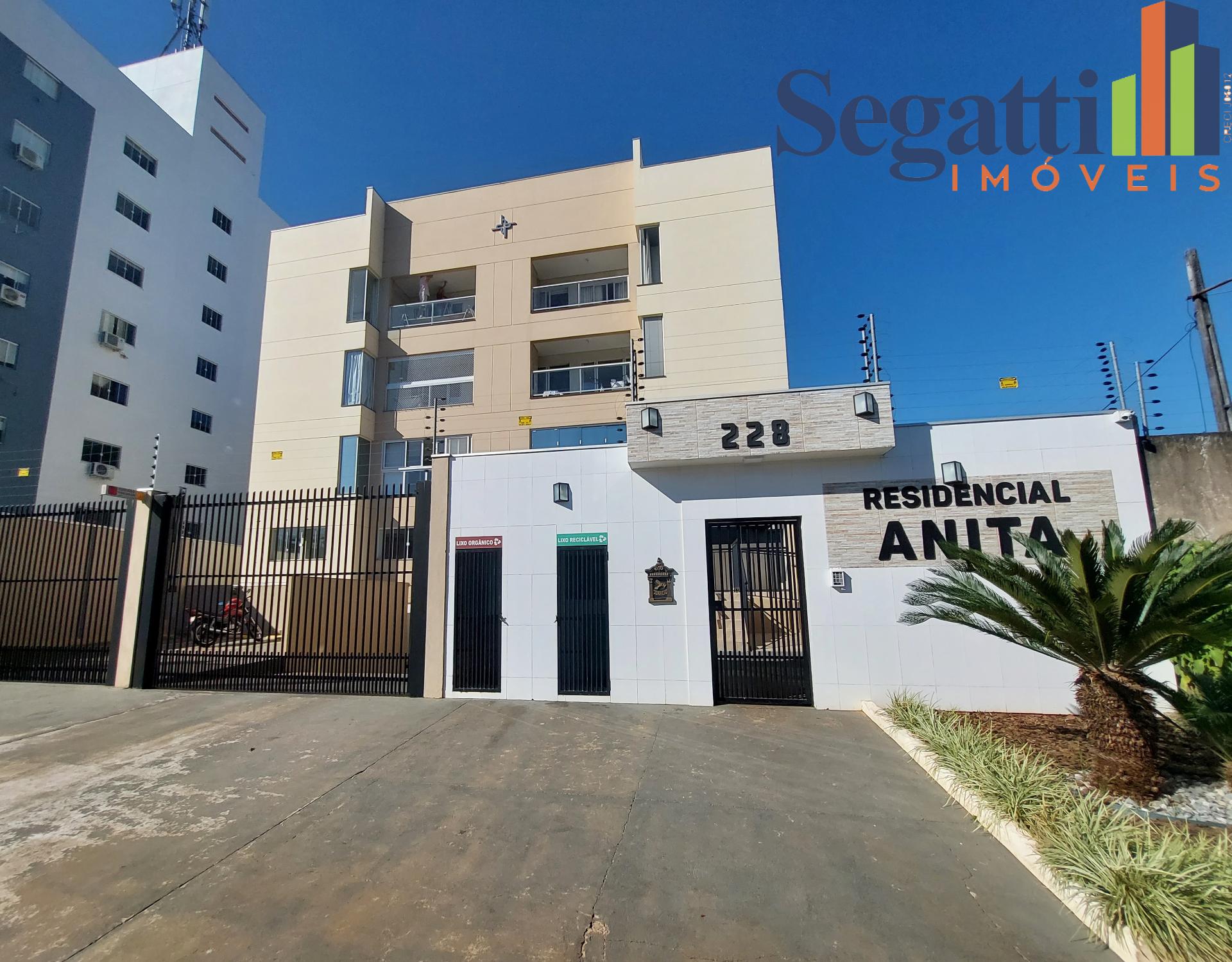 APARTAMENTO SEMI MOBILIADO NO EDIFÍCIO RESIDENCIAL ANITA