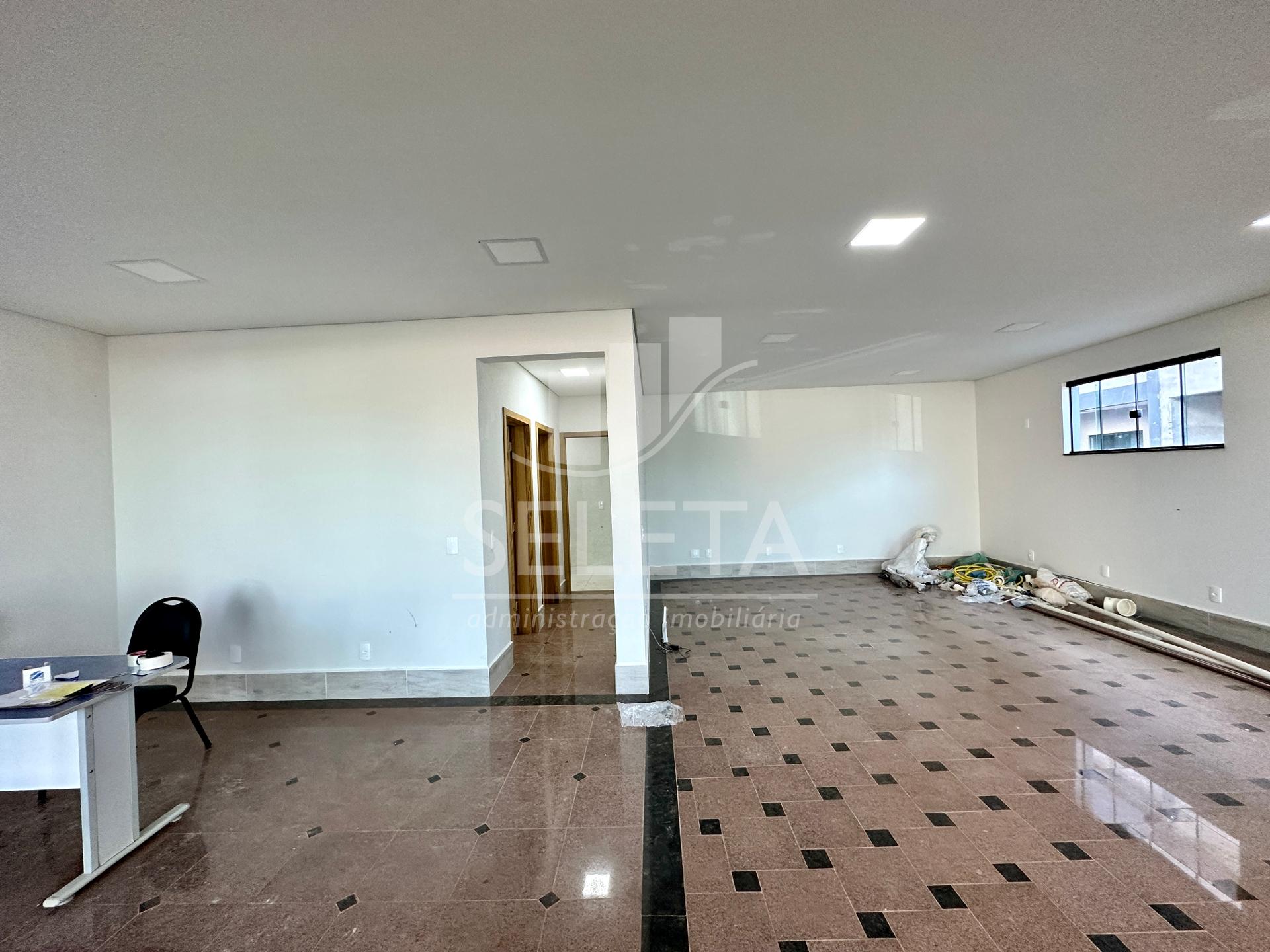 OPORTUNIDADE - Sala Comercial à venda, Bairro Santa Felicidade...