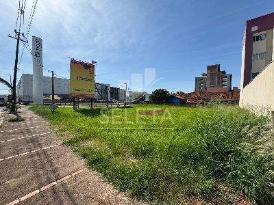 Vende-se dois lotes de esquina no centro da cidade de Toledo-PR