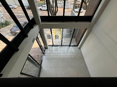 EXCELENTE SALA COMERCIAL DISPONIVEL PARA LOCAÇÃO NO CENTRO.