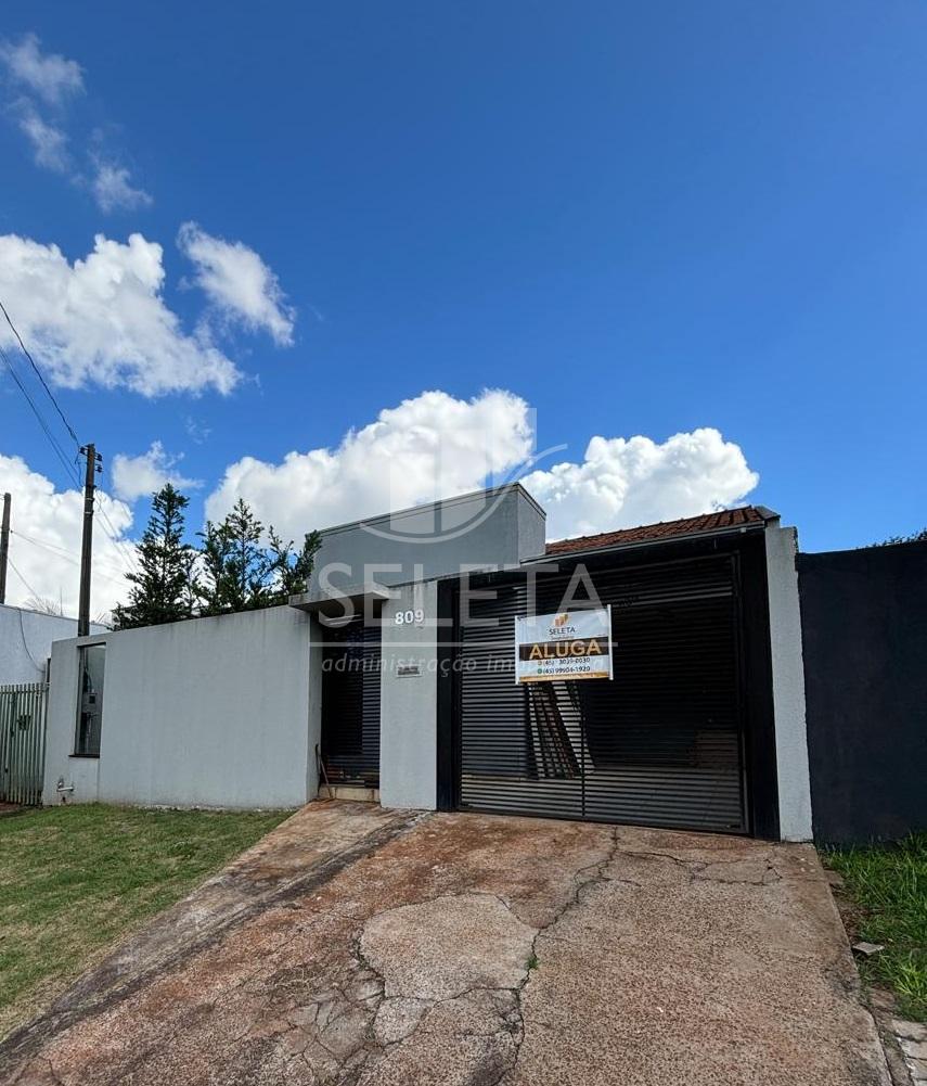 CASA PARA LOCAÇÃO NO BAIRRO SANTA CRUZ EM CASCAVEL - PR