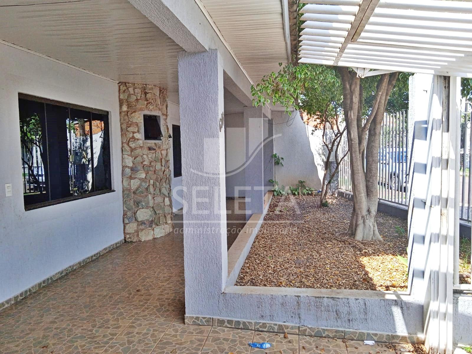 CASA TÉRREA COM EDÍCULA PARA LOCAÇÃO NO BAIRRO PARQUE VERDE, C...