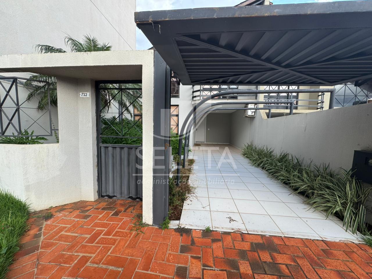 SOBRADO MOBILIADO DISPONIVEL PARA LOCAÇÃO PROXIMO AO JL SHOPPING.