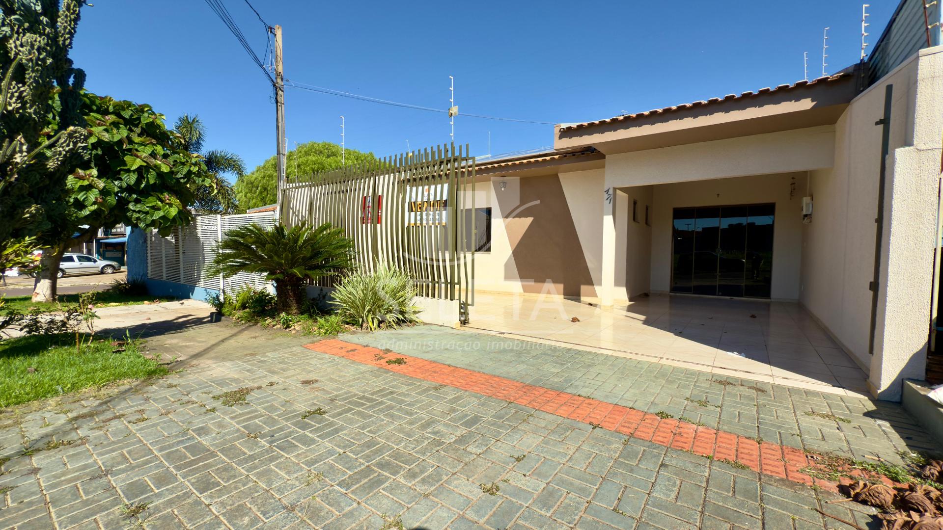 Casa à venda no bairro Pioneiros Catarinenses.