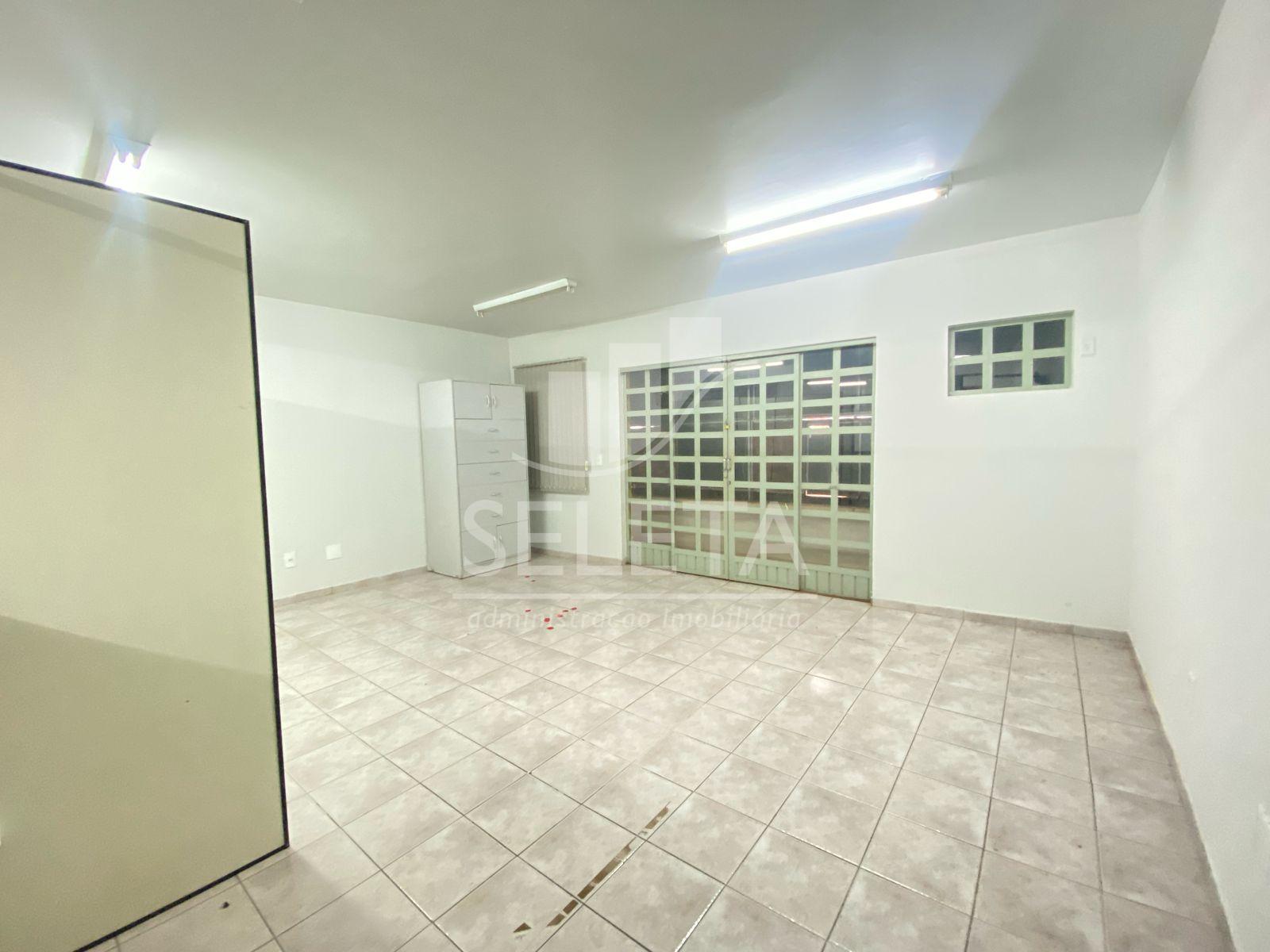 SALA COMERCIAL 55M2 EM ÓTIMA LOCALIZAÇÃO