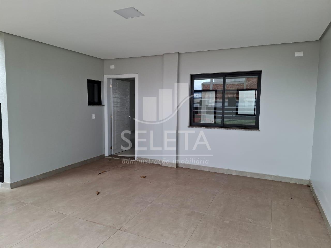 Sobrado à venda, Santo Inácio, Duas quadras da FAG CASCAVEL - PR