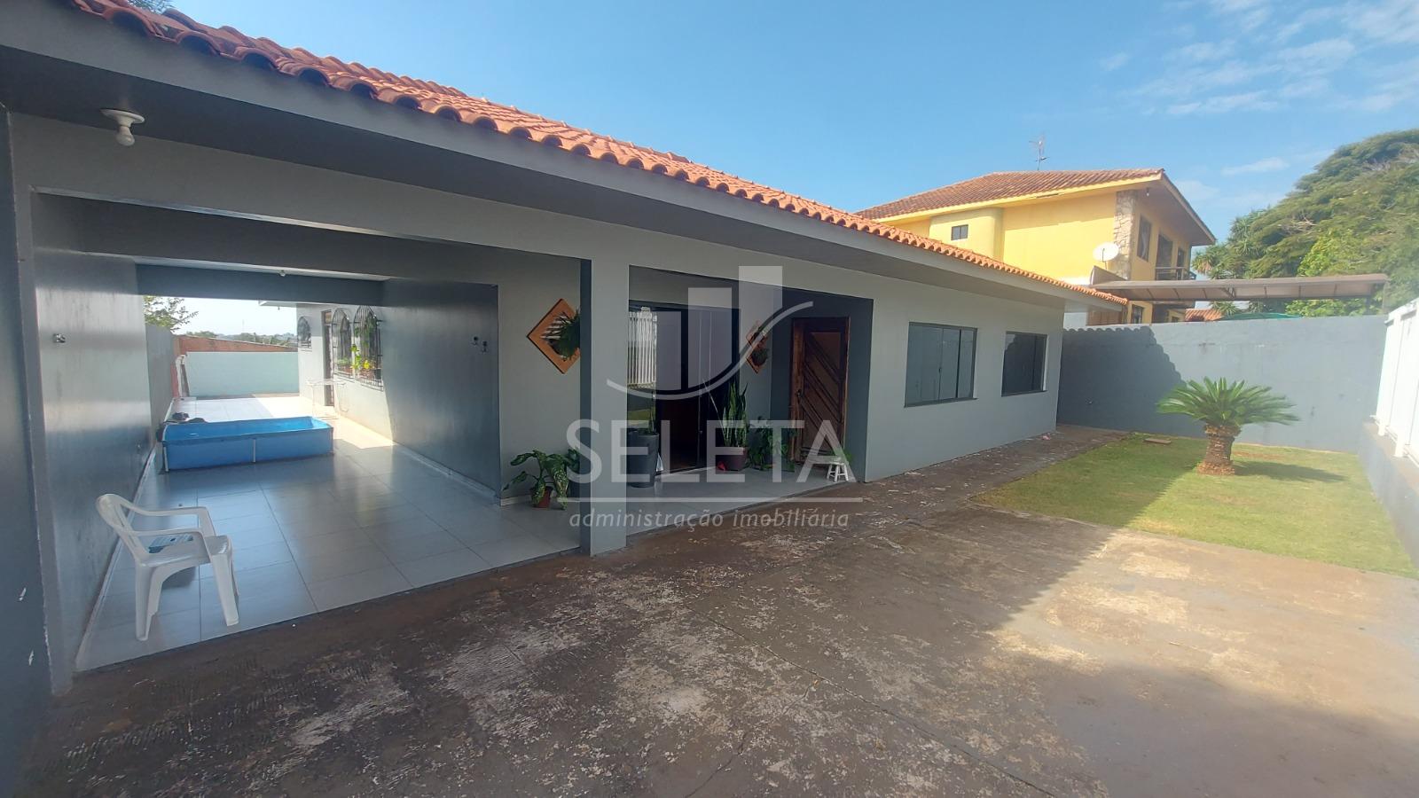 Casa com 4 dormitórios à venda, Bairro São Cristóvão, CASCAVEL...