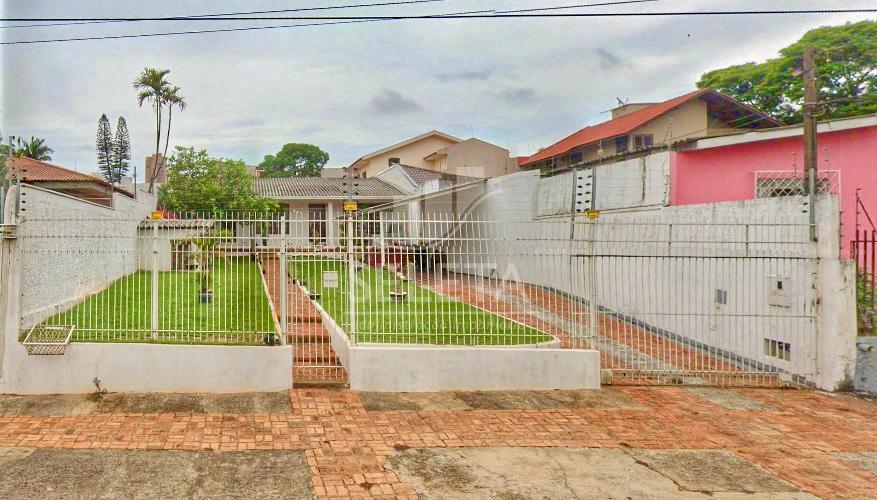 Casa à Venda no Centro de Cascavel com 3 Quartos, Suíte e 4 Va...