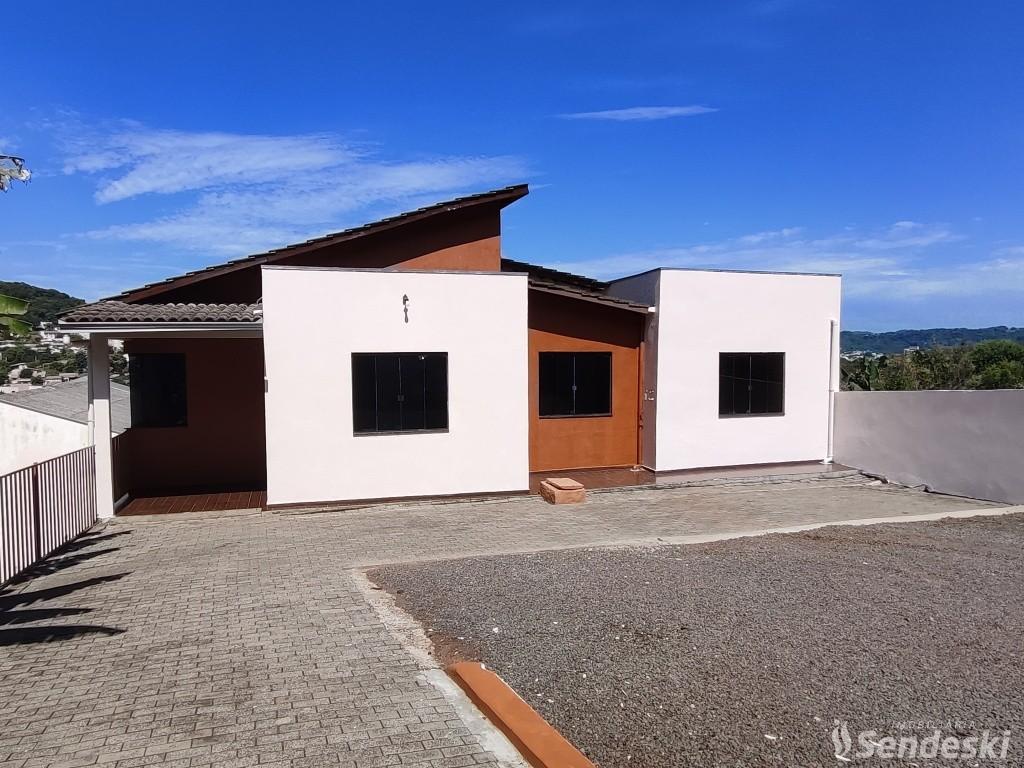 CASA BAIRRO MINIGUAÇÚ