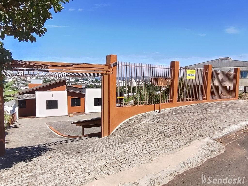 CASA BAIRRO MINIGUAÇÚ
