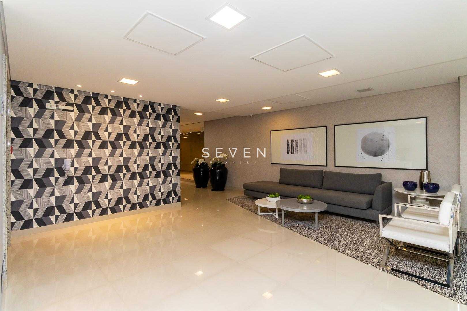 Apartamento no condomínio clube Vermont, a poucos metros da Un...