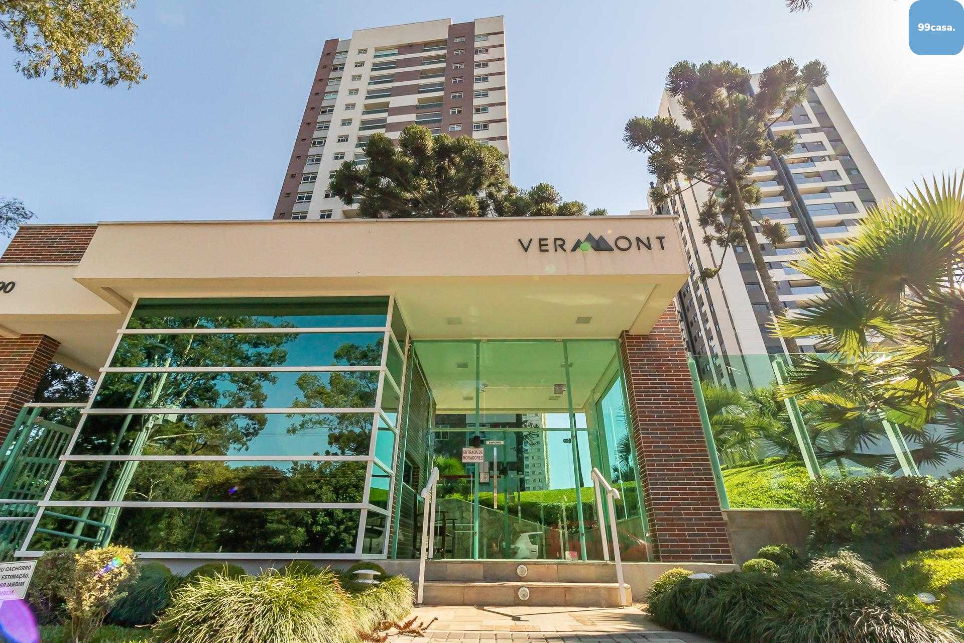 Apartamento no condomínio clube Vermont, a poucos metros da Un...