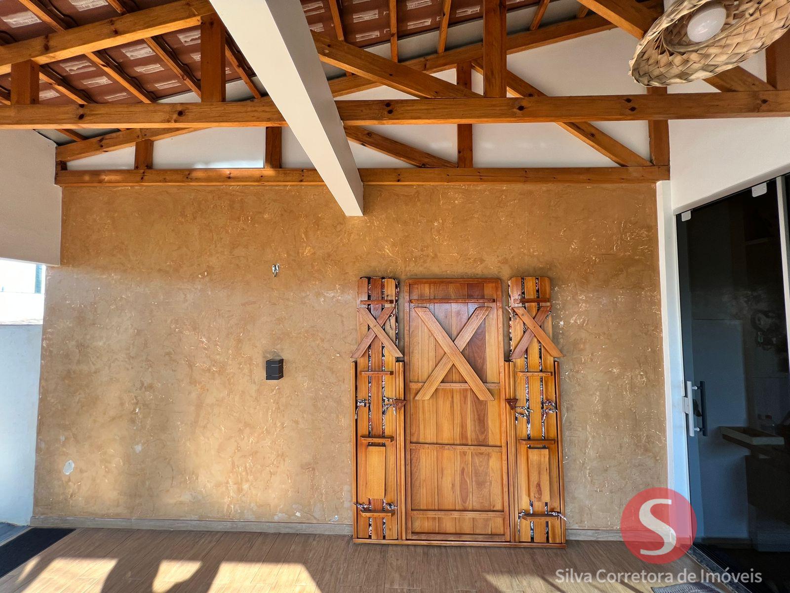 Casa a venda, localizada no Loteamento Alto da Luz, Dois Vizinhos-PR.