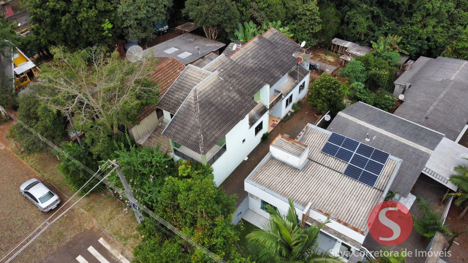 Sobrado a venda, localizado no Bairro So Judas Tadeu, Dois Vizinhos-PR.