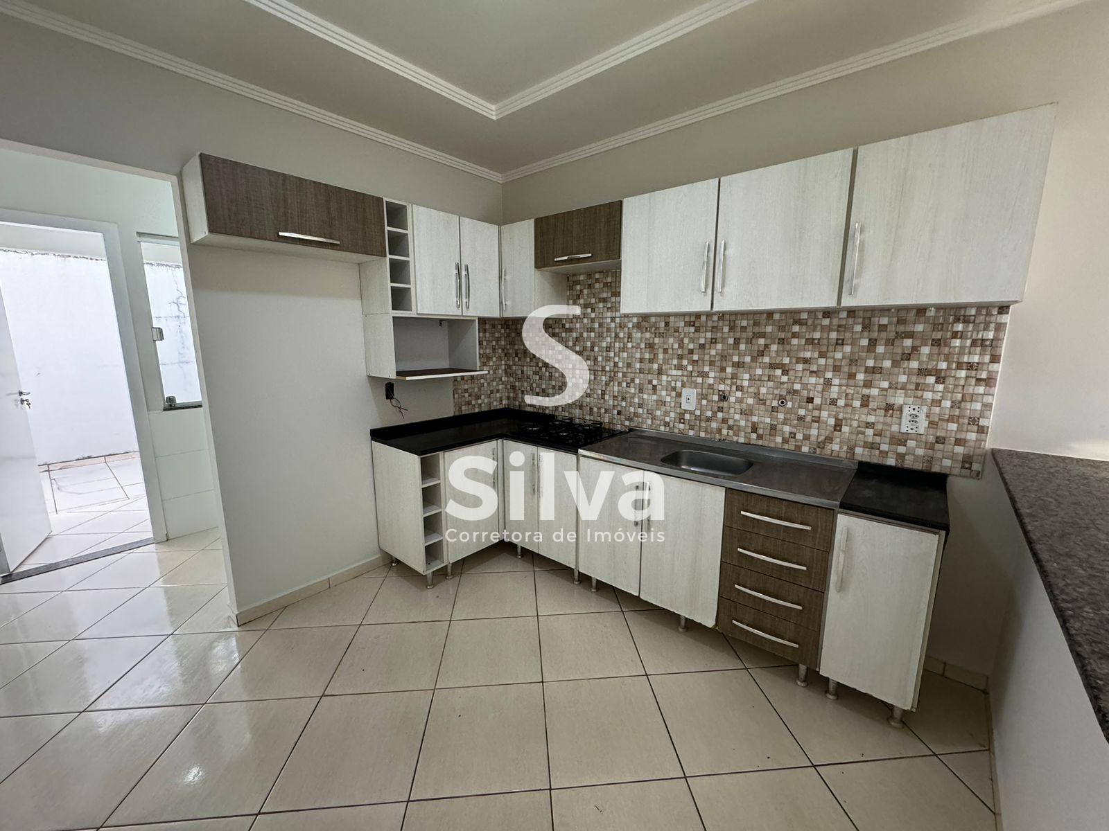 Casa para venda localizada no Bairro So Francisco de Assis, Dois Vizinhos-PR.