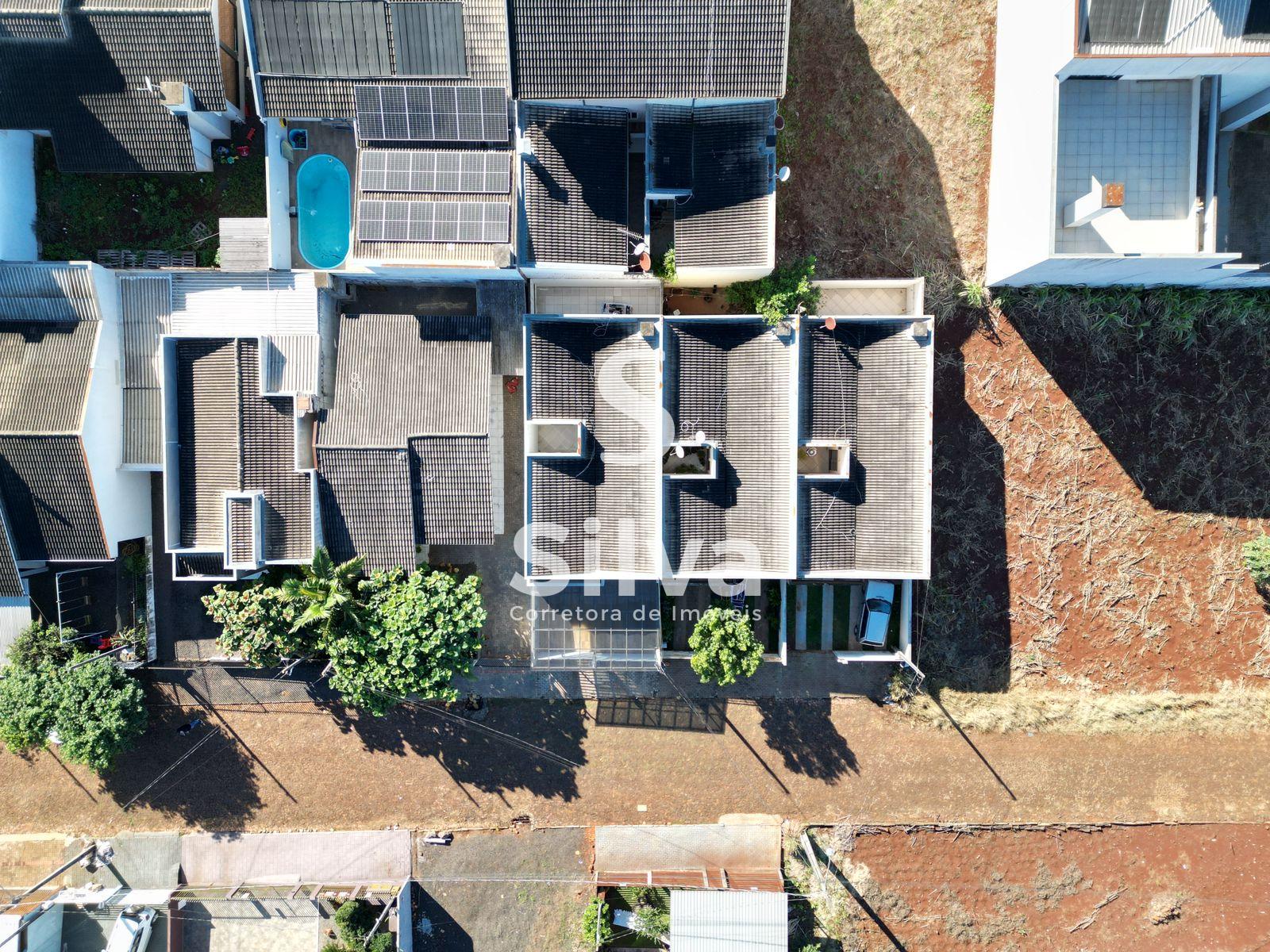 Casa para venda localizada no Bairro So Francisco de Assis, Dois Vizinhos-PR.