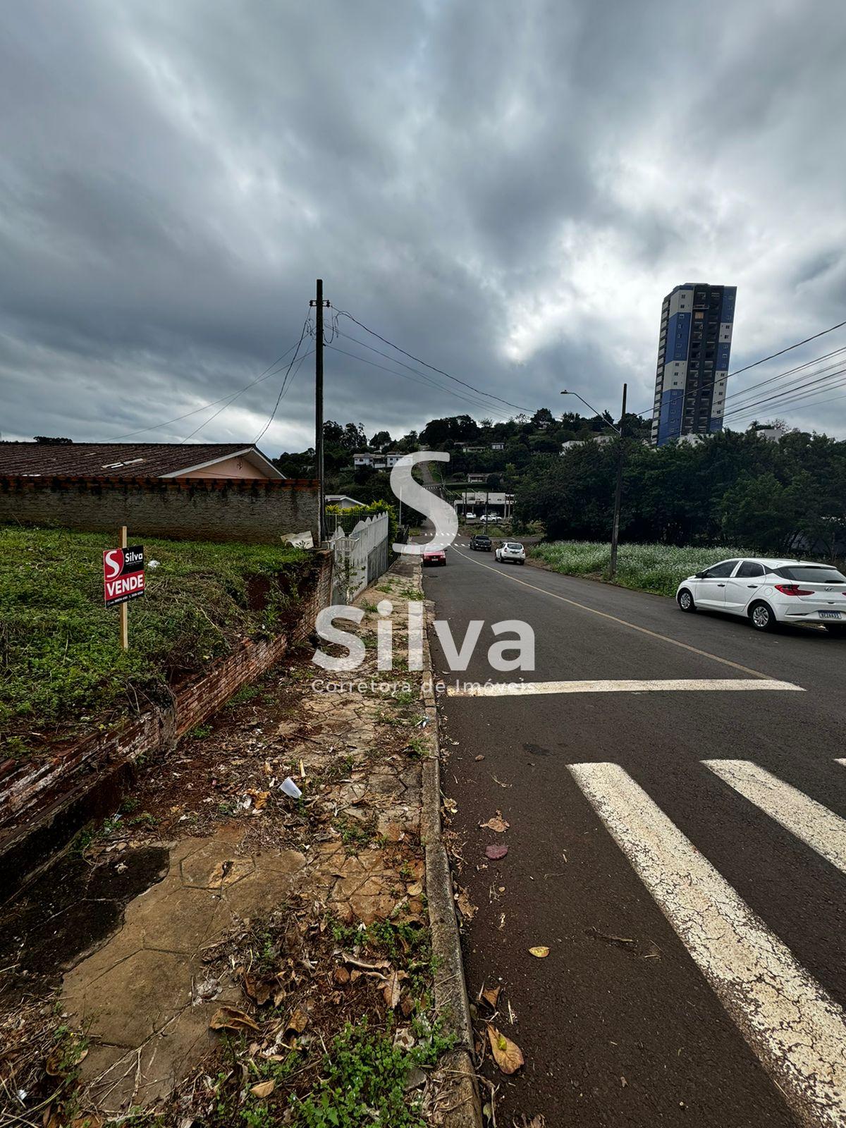 Lote a venda localizado no Centro Norte, Dois Vizinhos-PR.