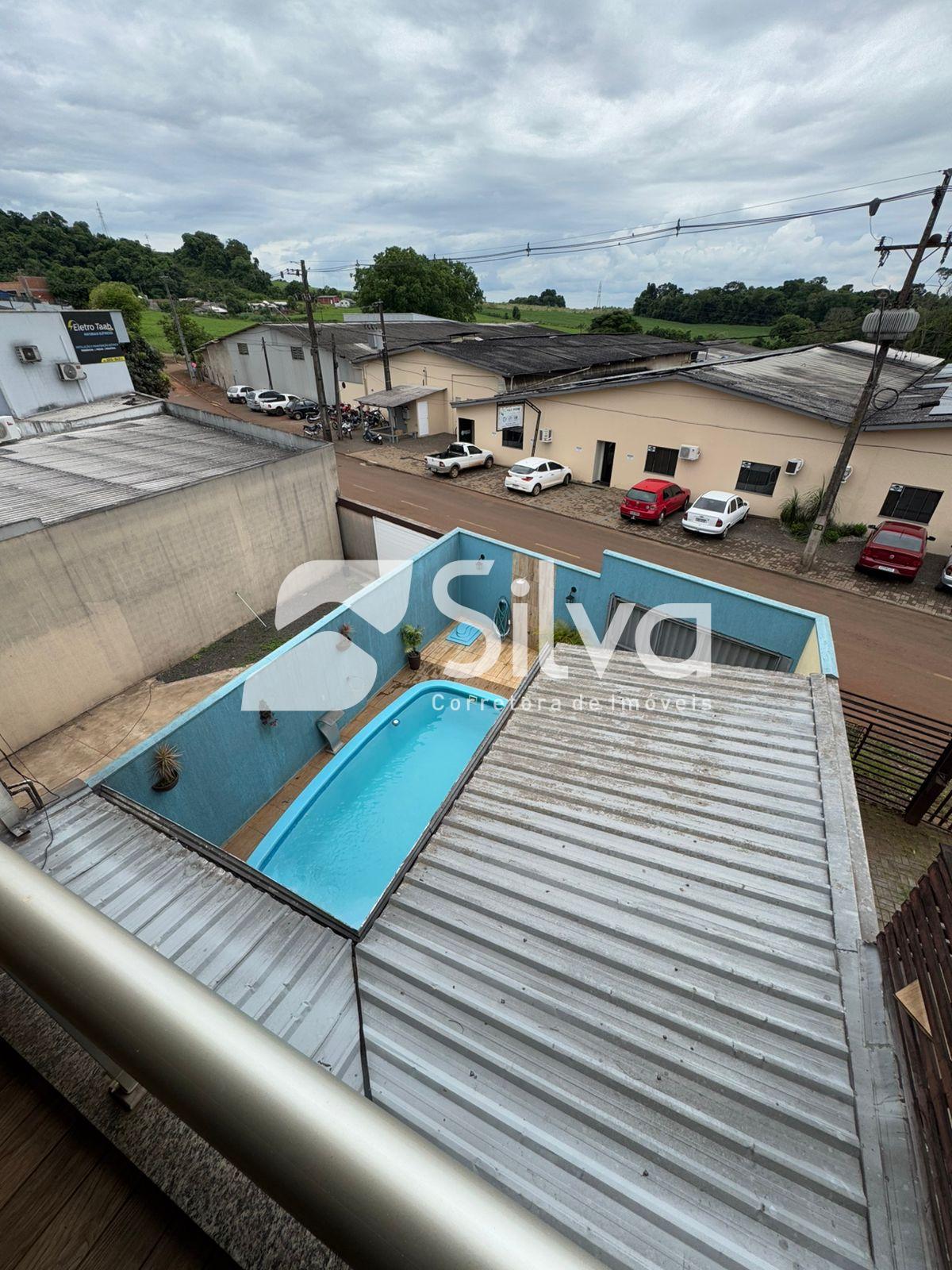 Sobrado a venda localizado no Bairro Margarida Galvan, Dois Vizinhos-PR.