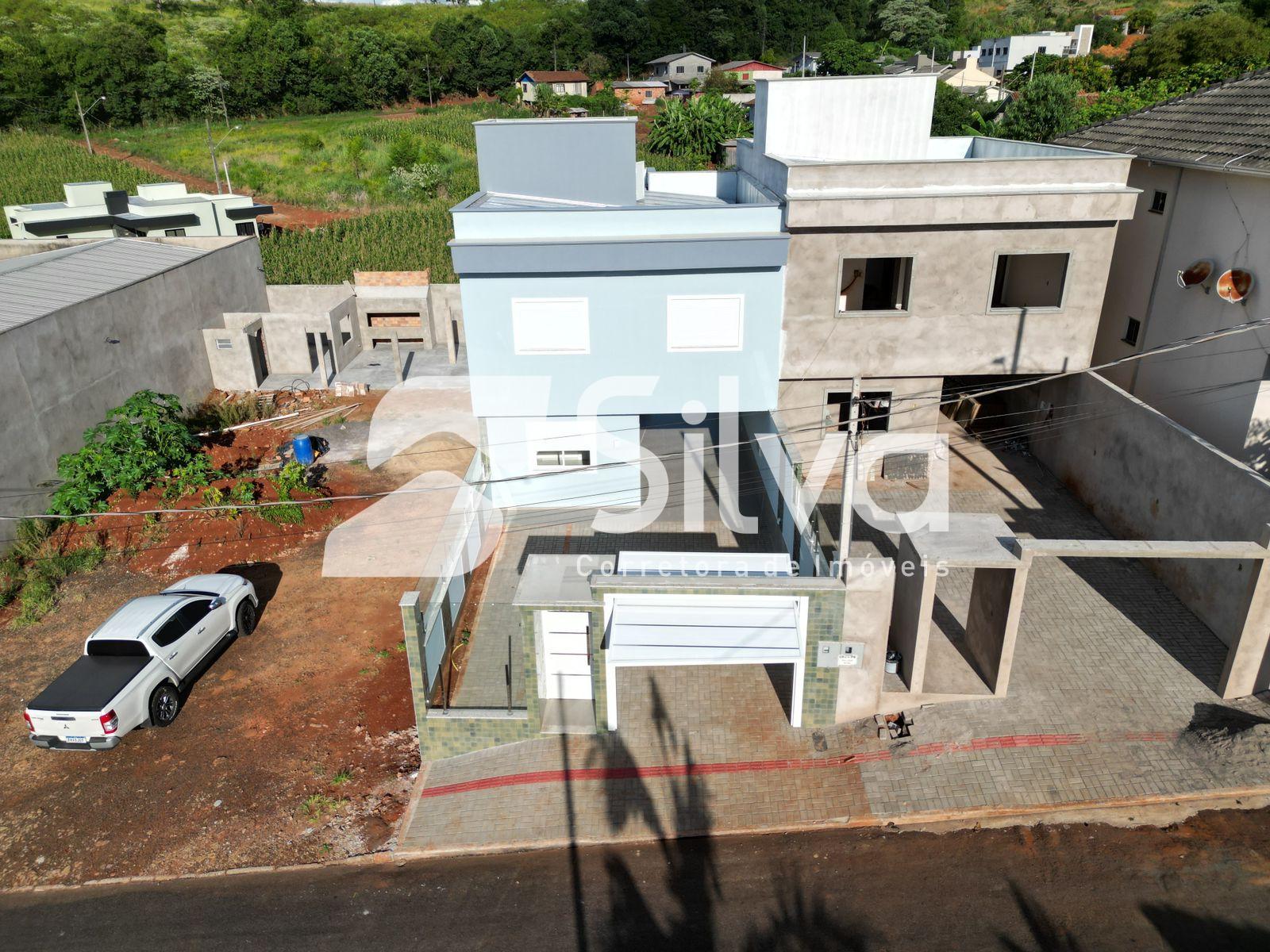 Sobrado a venda localizado no Loteamento Jardim Universitrio, Dois Vizinhos-PR.