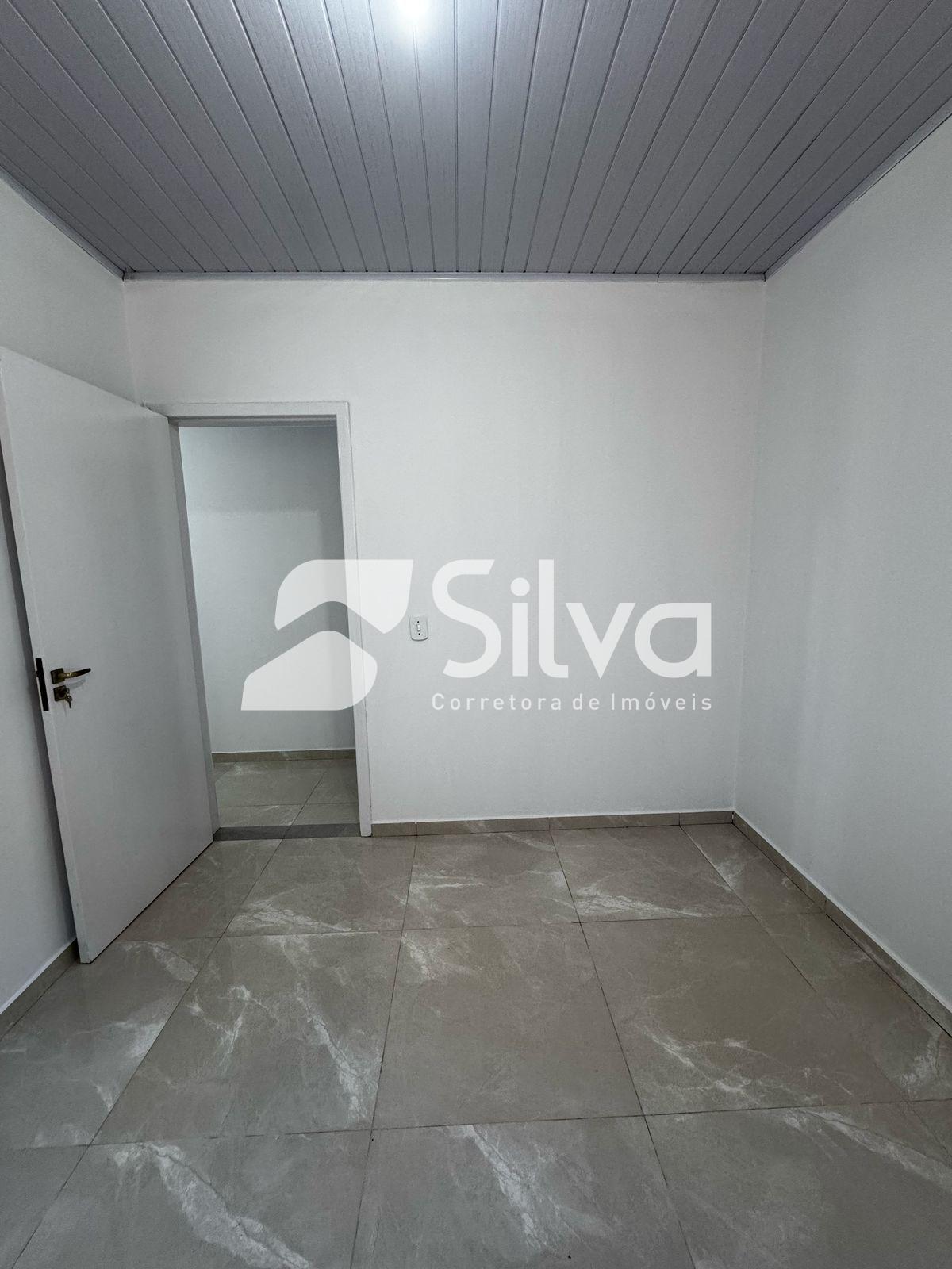 Casa a venda localizada no Loteamento Jardim Marchese, Dois Vizinhos-PR.