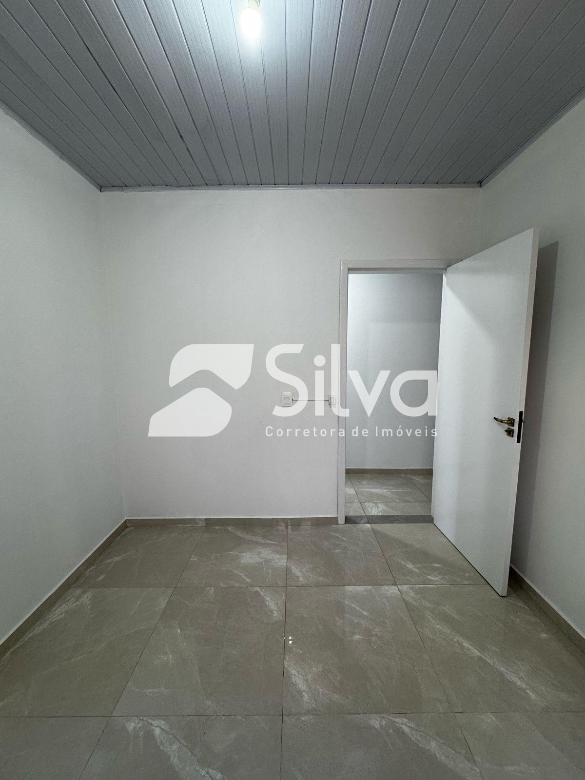 Casa a venda localizada no Loteamento Jardim Marchese, Dois Vizinhos-PR.