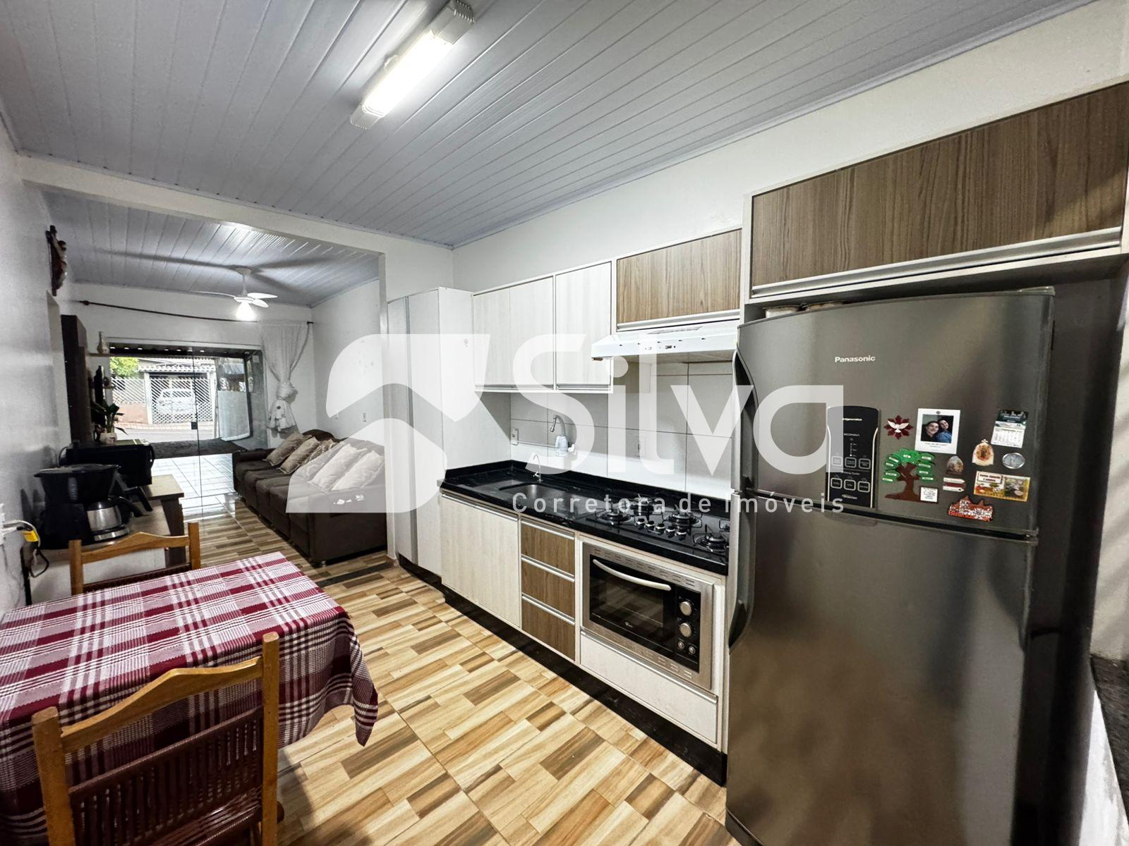 Casa  venda localizada no Bairro Santa Luzia, Dois Vizinhos-PR.