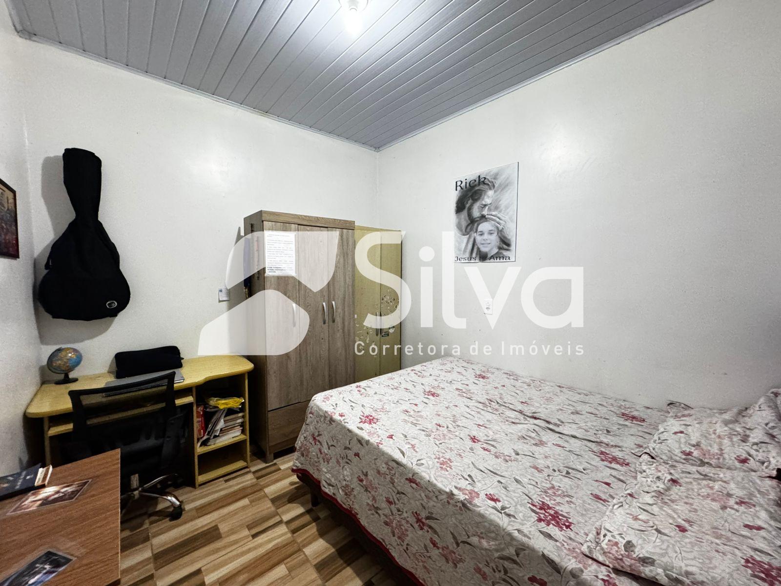 Casa  venda localizada no Bairro Santa Luzia, Dois Vizinhos-PR.