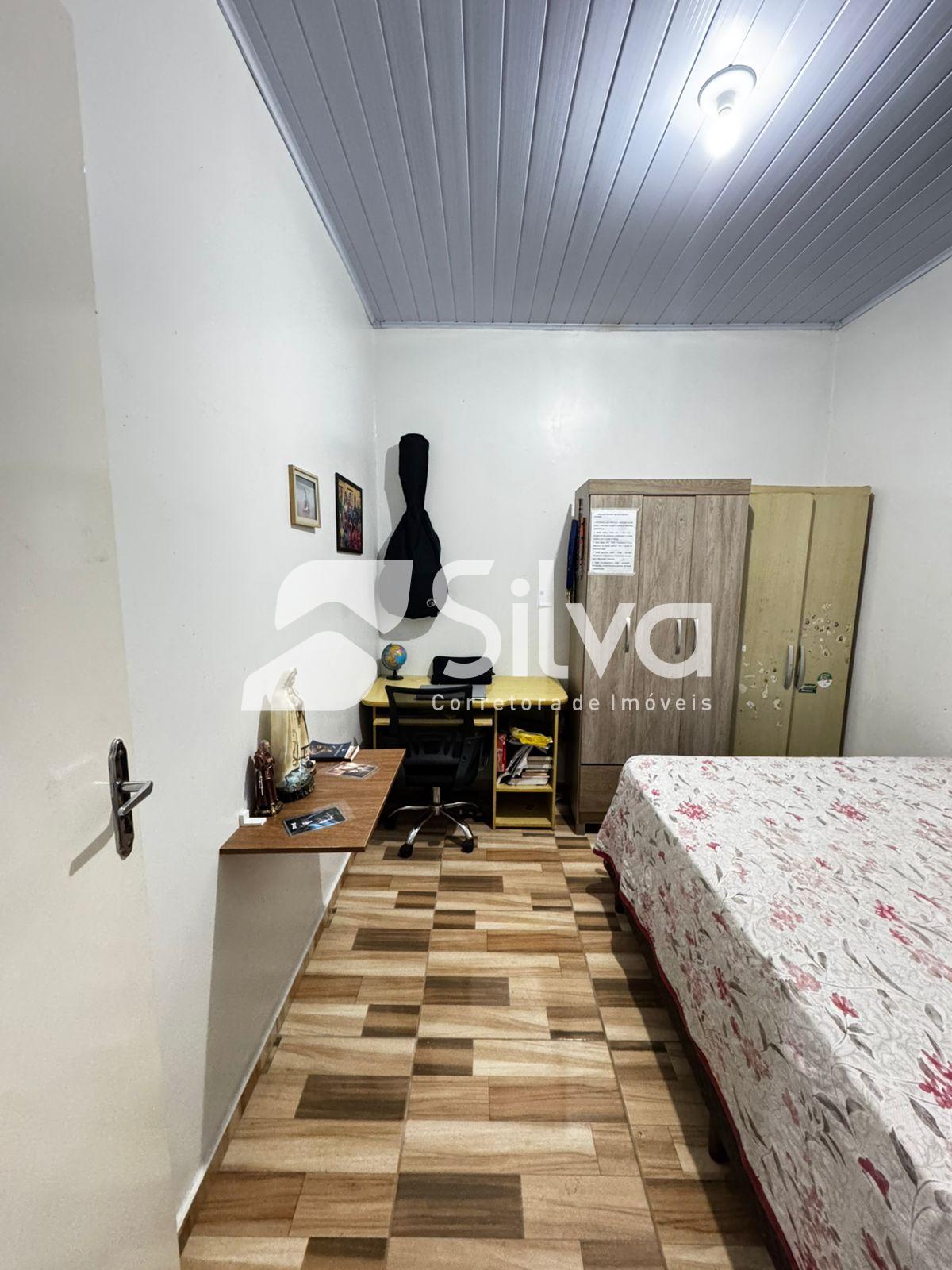 Casa  venda localizada no Bairro Santa Luzia, Dois Vizinhos-PR.