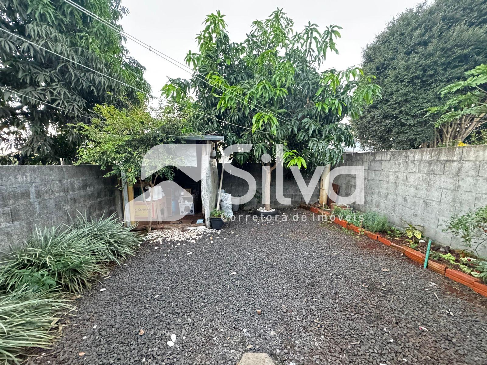Casa  venda localizada no Bairro Santa Luzia, Dois Vizinhos-PR.