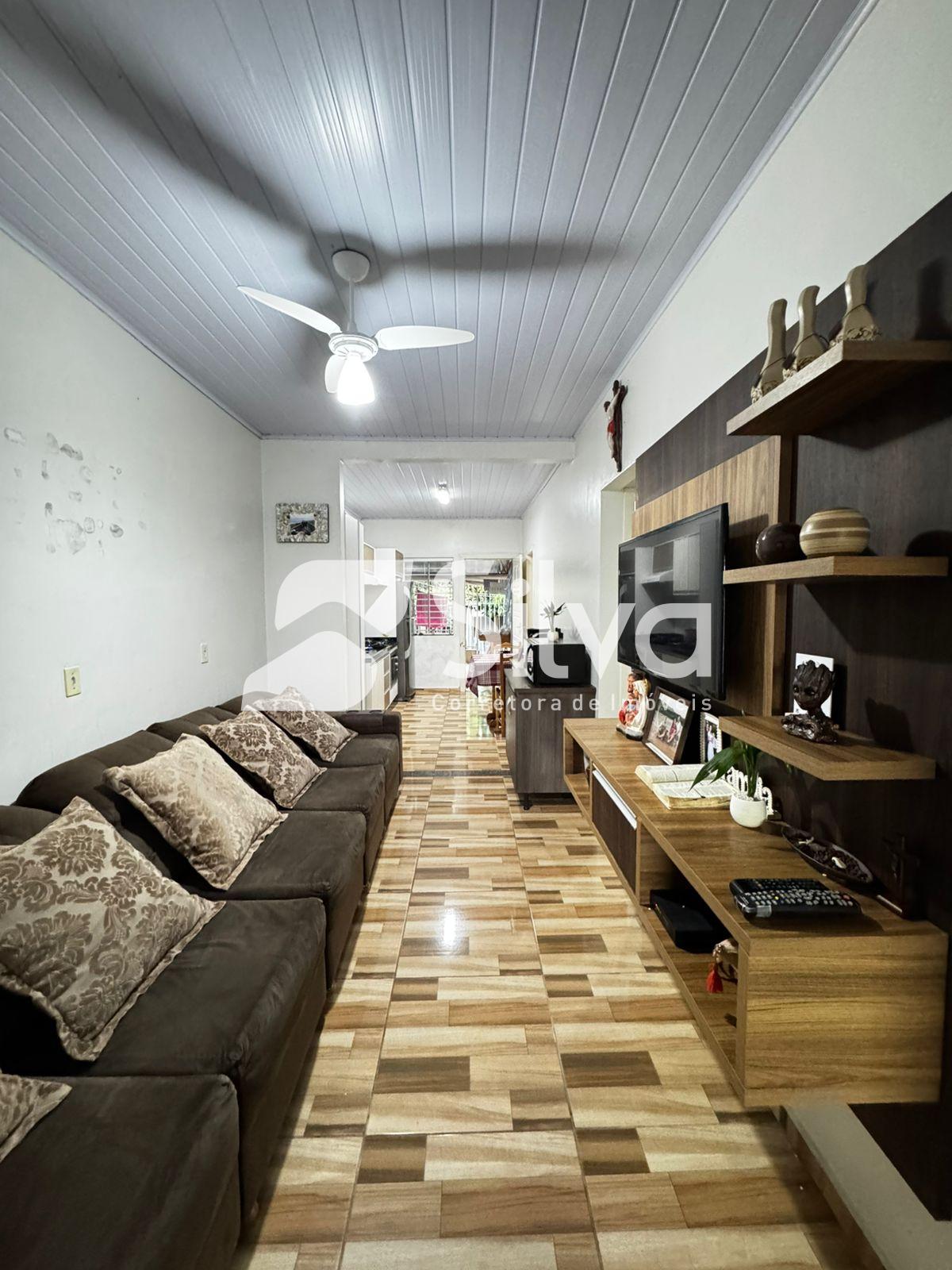 Casa  venda localizada no Bairro Santa Luzia, Dois Vizinhos-PR.