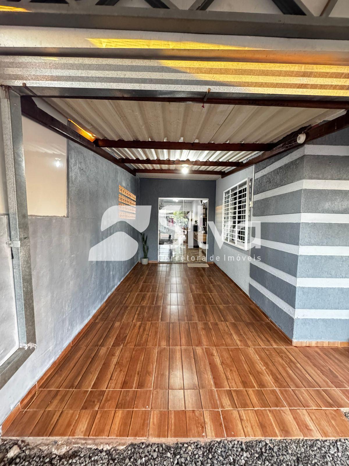 Casa  venda localizada no Bairro Santa Luzia, Dois Vizinhos-PR.
