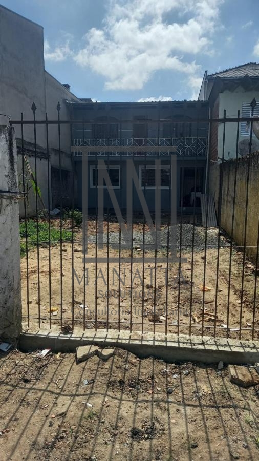 Terreno para Venda em Curitiba   PR no bairro Pinheirinho