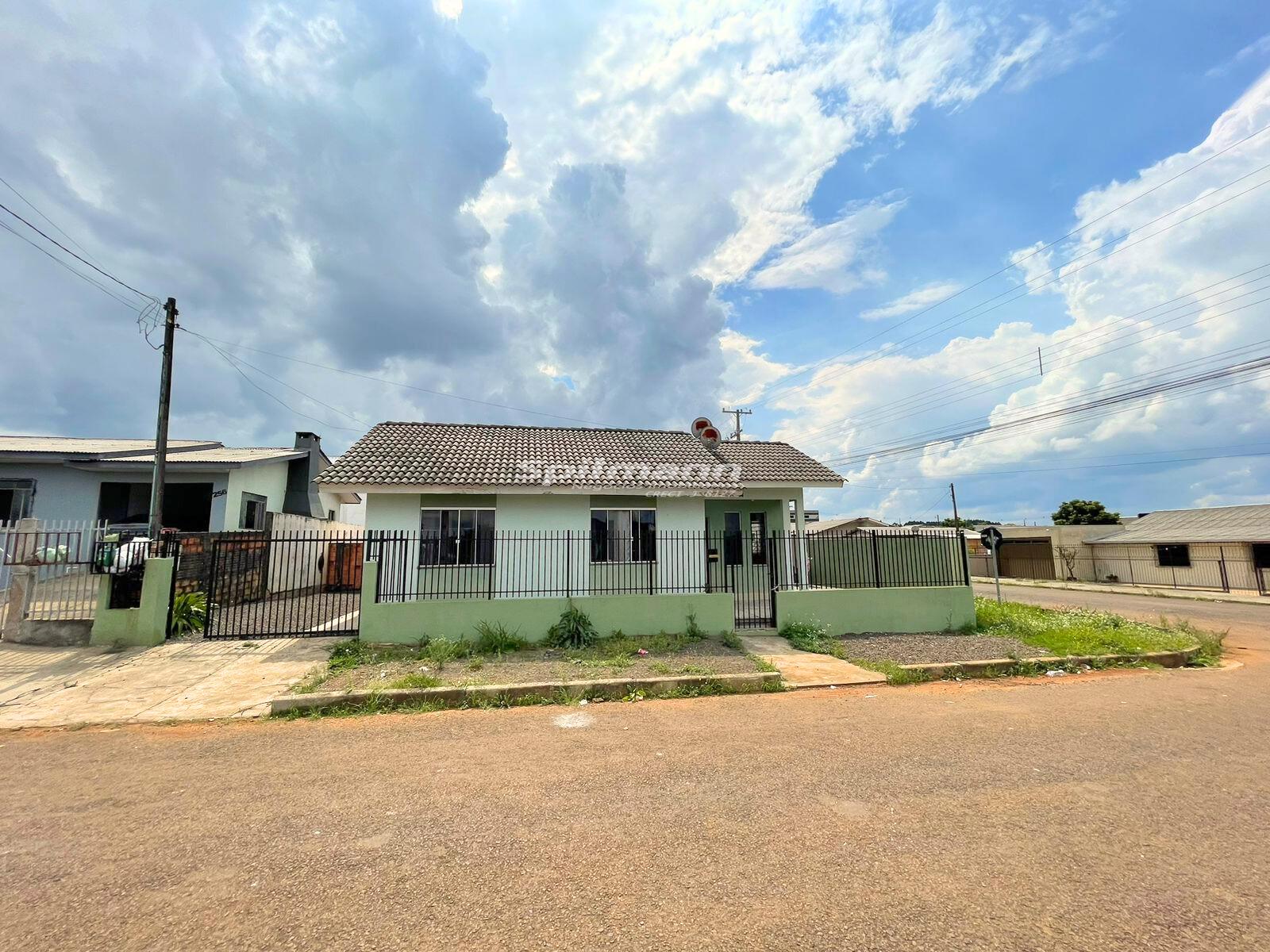 CASA DE ESQUINA À VENDA NO BAIRRO CASCATINHA, PALMAS - PR