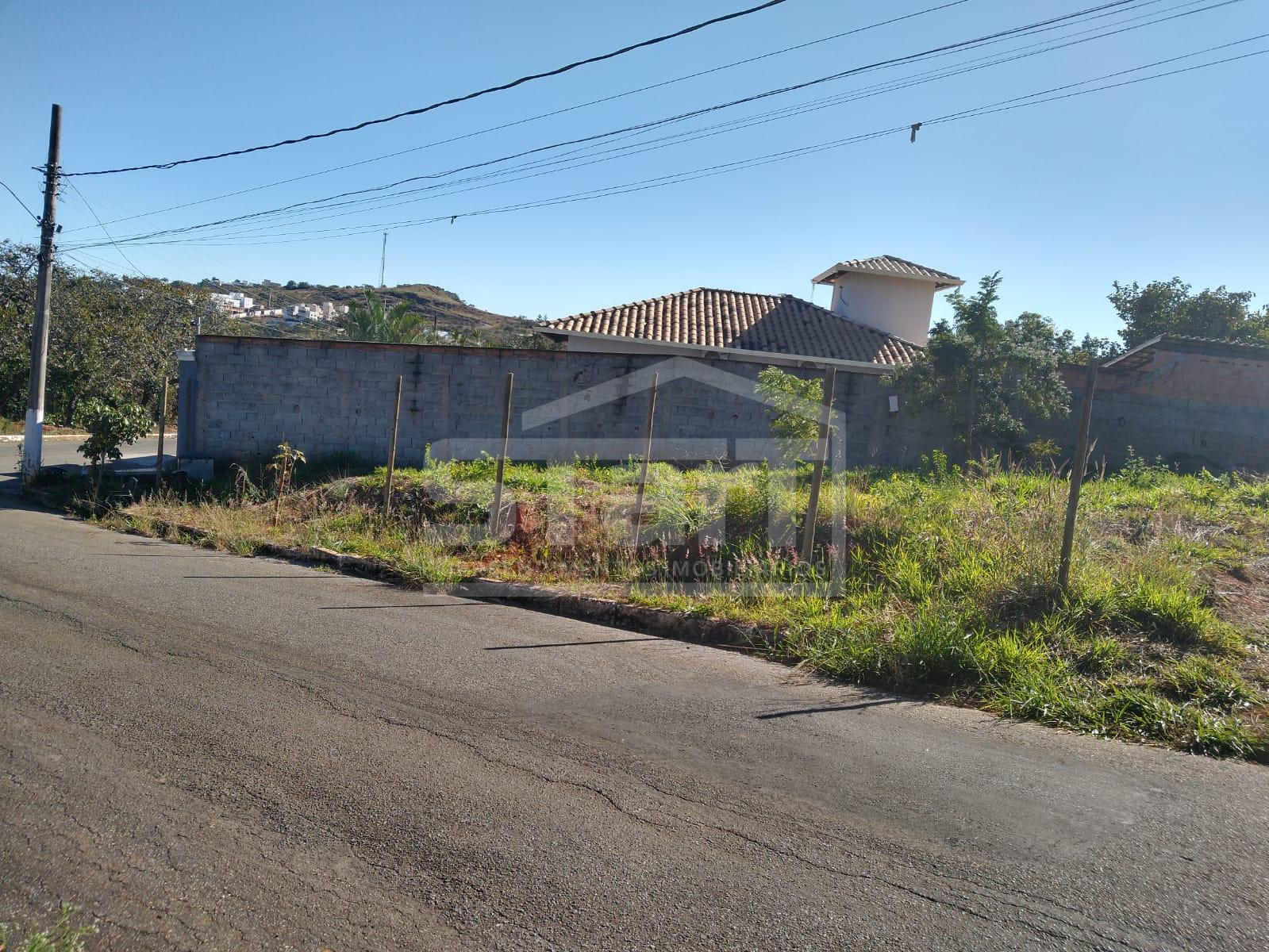 Lote de 1.028,10m  à venda no bairro Lagoa Mansões em LAGOA SANTA - MG