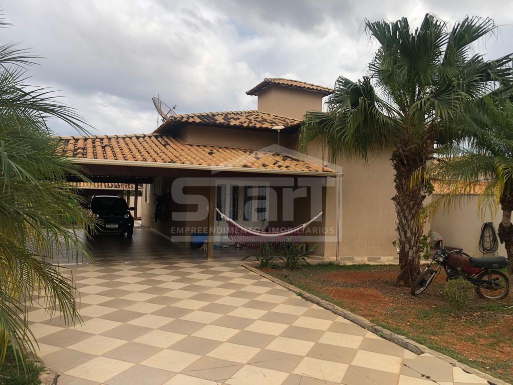 LINDA CASA COM PISCINA  A VENDA, BAIRRO VÁRZEA , LAGOA SANTA - MG