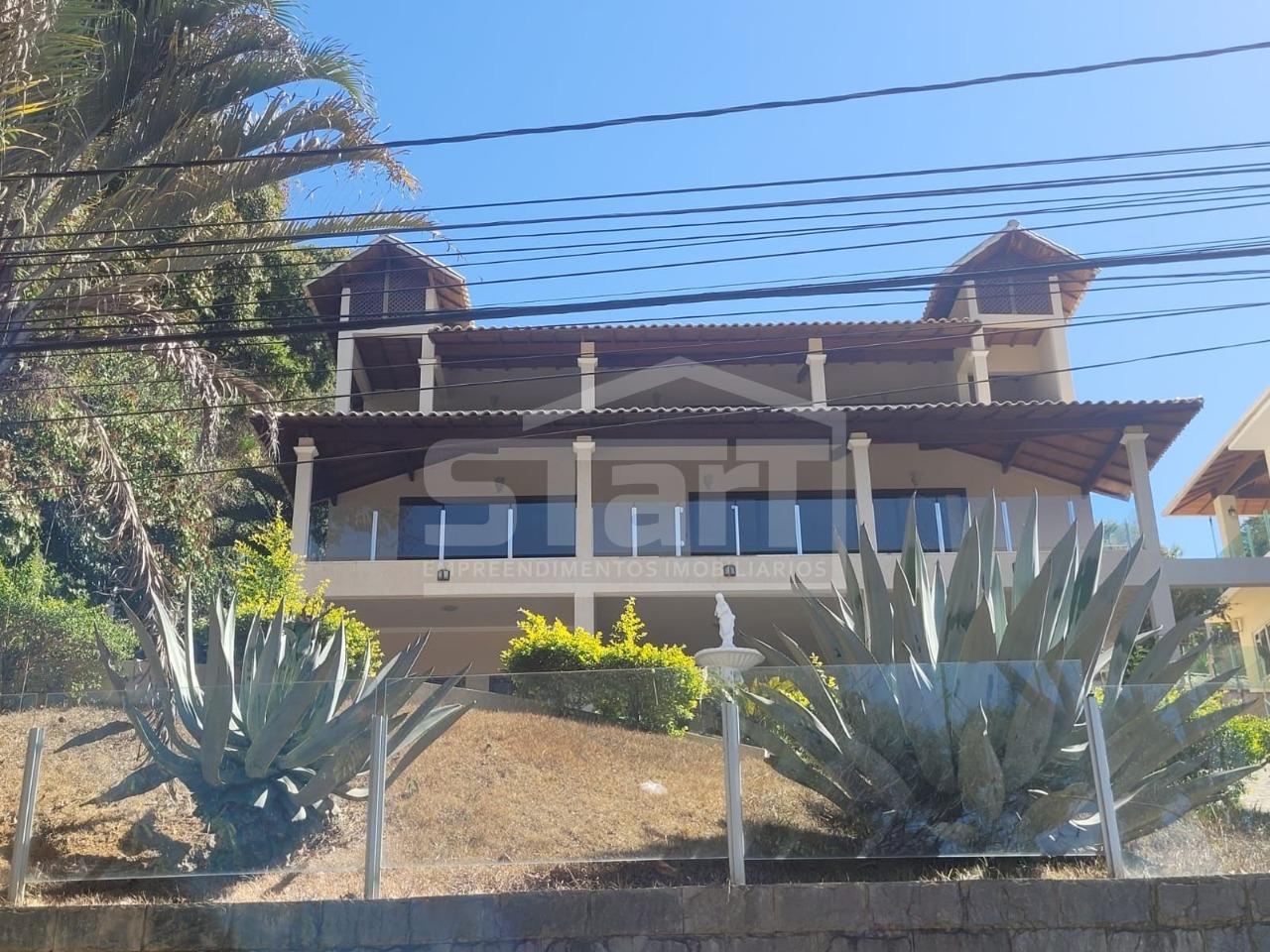 Casa em Condomínio