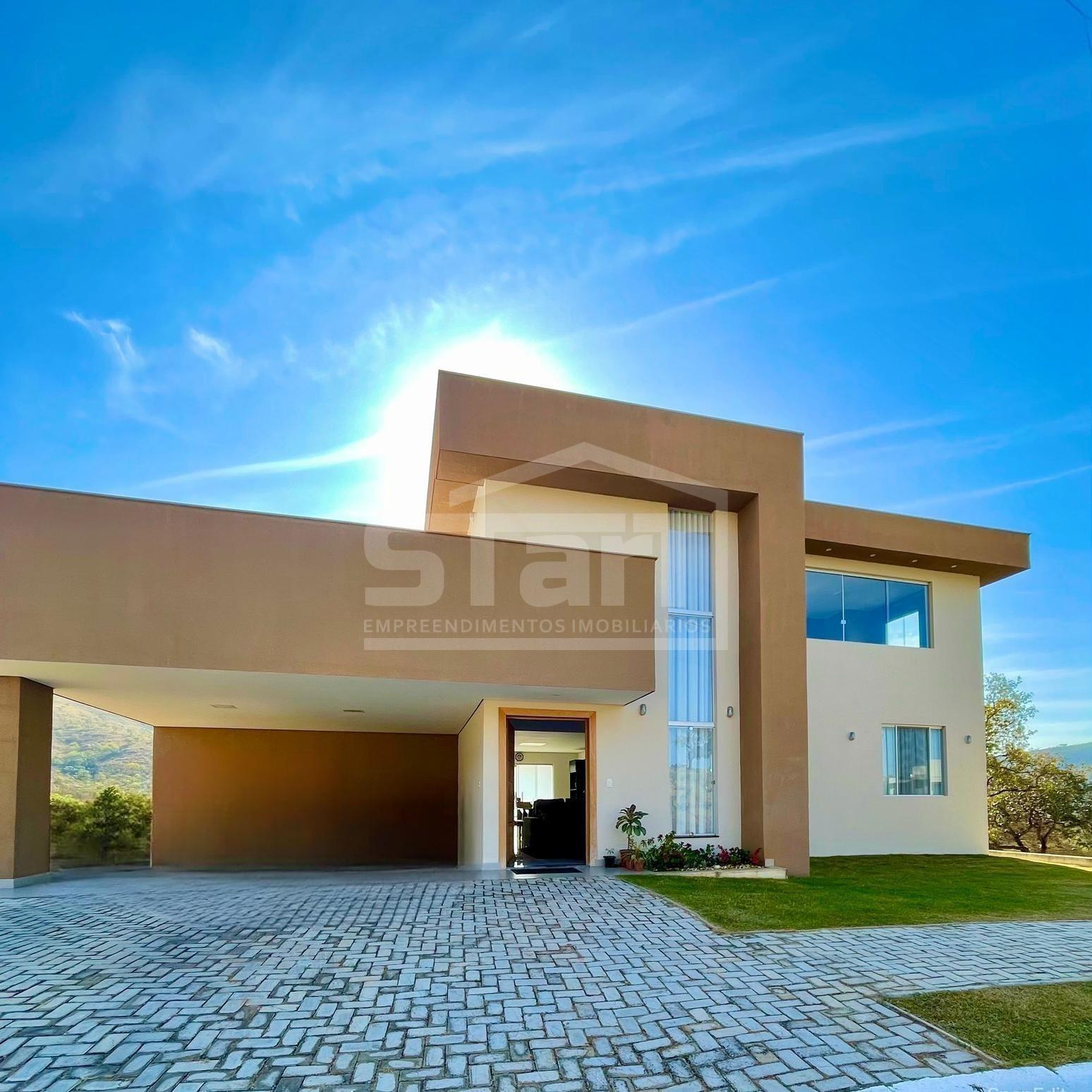 Casa Nova, com arquitetura moderna e uma vista deslumbrante no Park Residence 