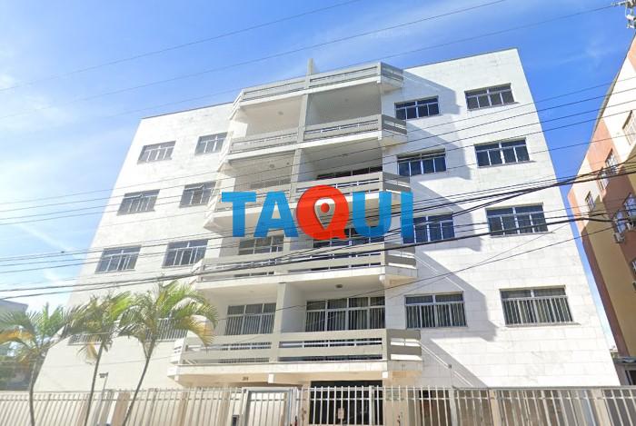 Apartamento à venda a 150m da praia do Forte, bairro Algodoal, CABO FRIO - RJ