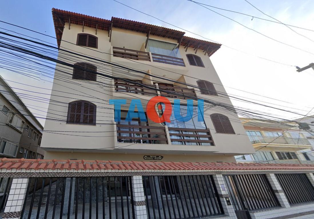 Apartamento à venda na quadra da praia, Prainha, ARRAIAL DO CABO - RJ