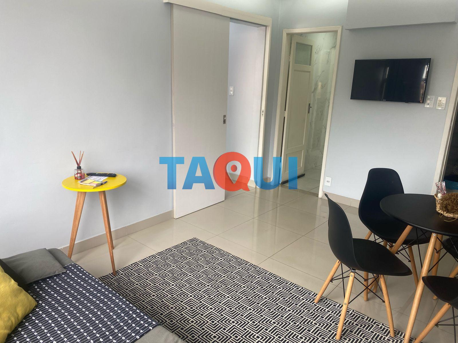 Apartamento à venda, com 2 quartos no Centro, CABO FRIO - RJ