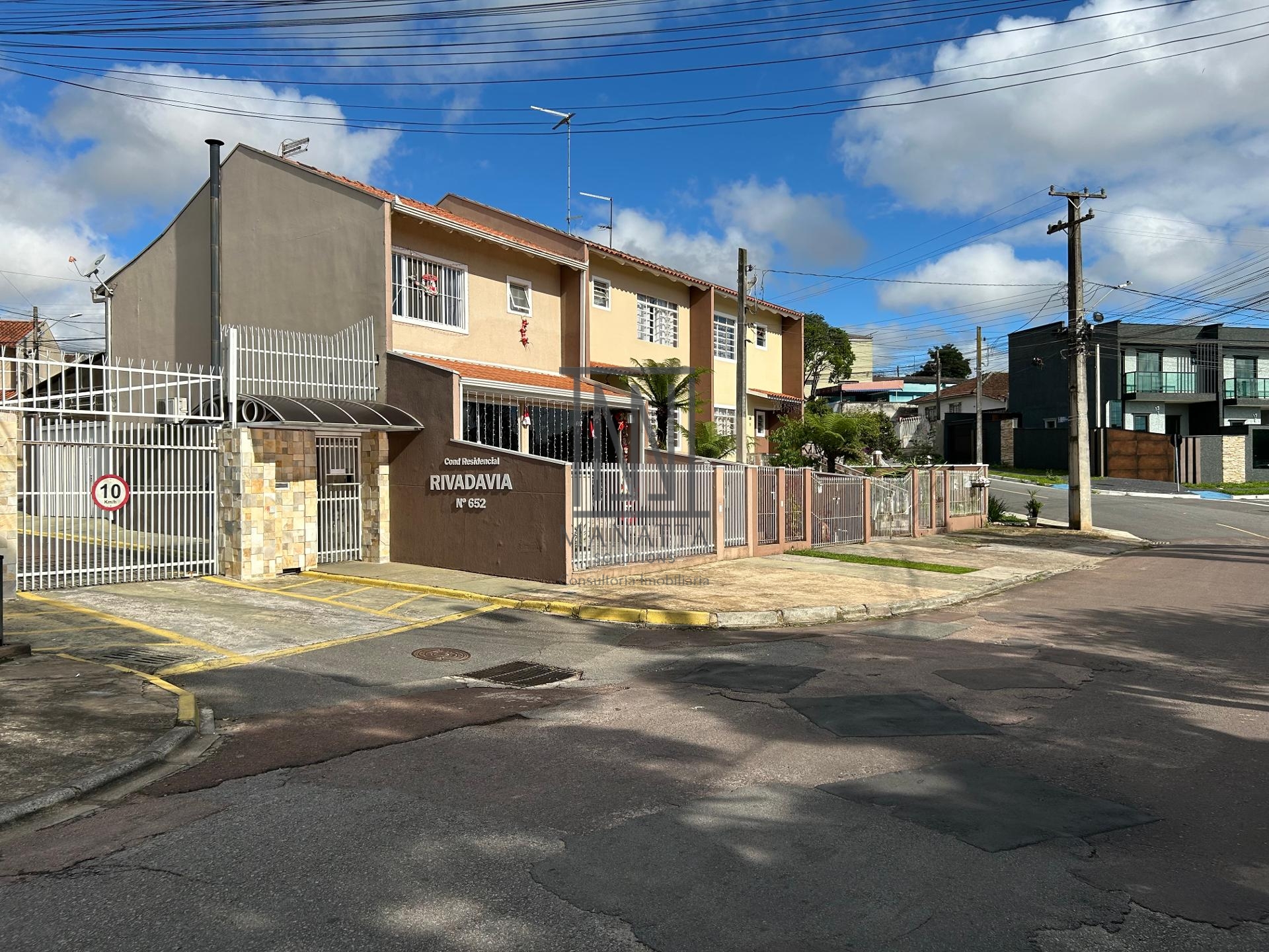 Sobrado em Condomínio à venda, alto boqueirão, CURITIBA - PR