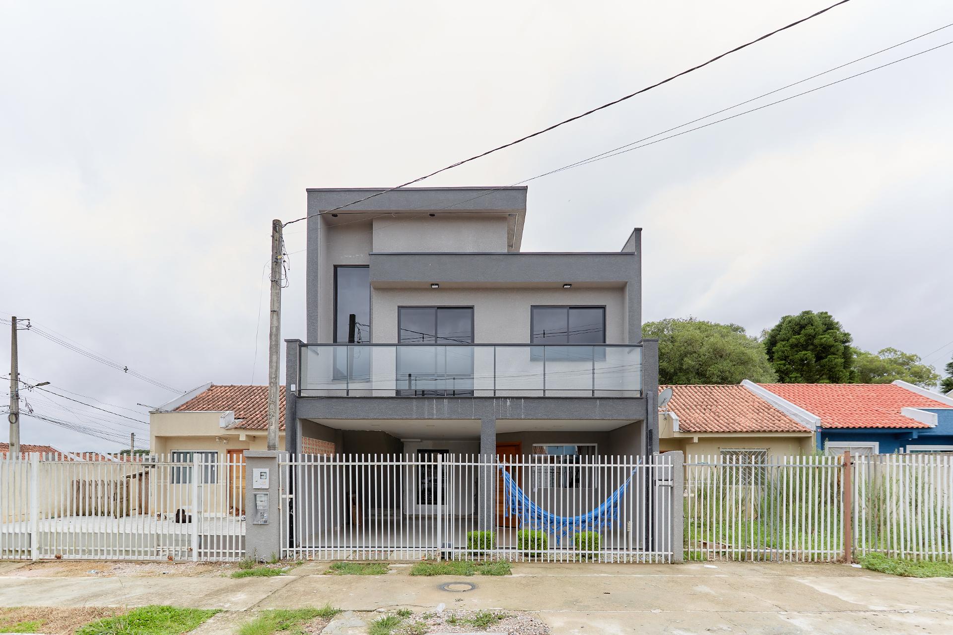 Sobrado com 5 dormitórios à venda, 200 m2, Veneza, FAZENDA RIO...