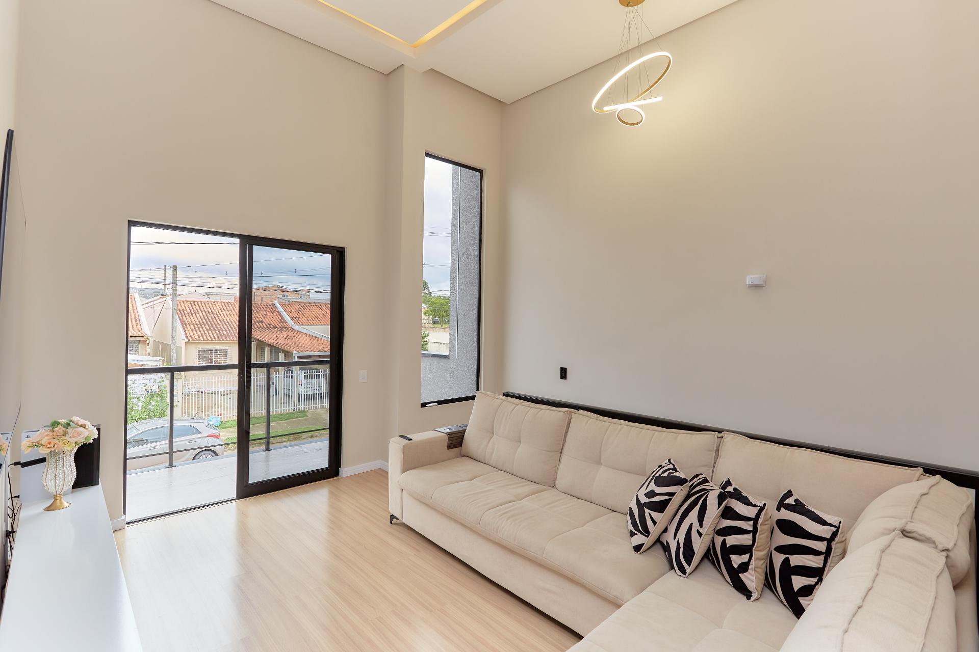 Sobrado com 5 dormitórios à venda, 200 m2, Veneza, FAZENDA RIO...