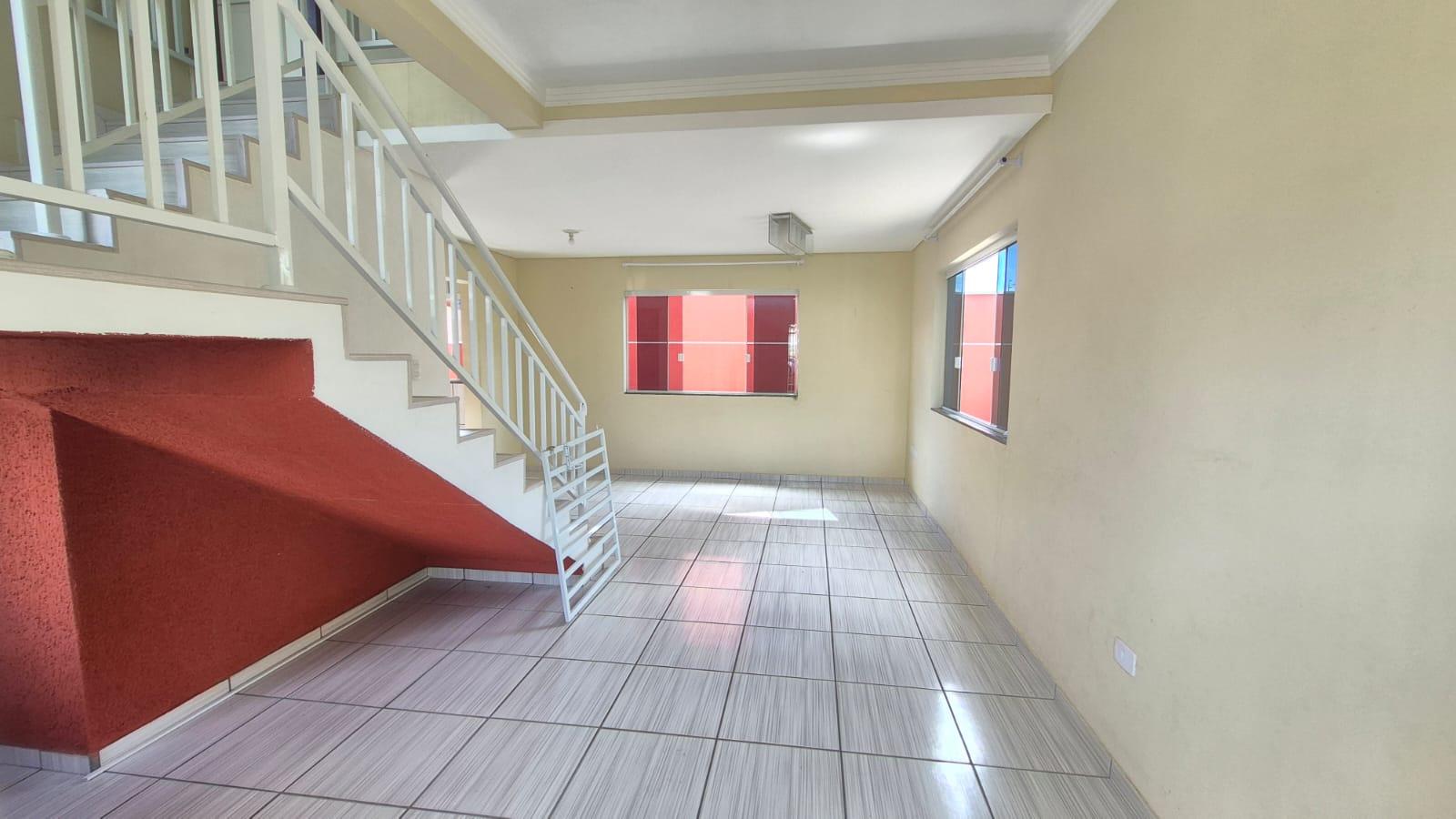 Sobrado com 3 dormitórios à venda, 85,60 m2, SAO JOSE DOS PINH...