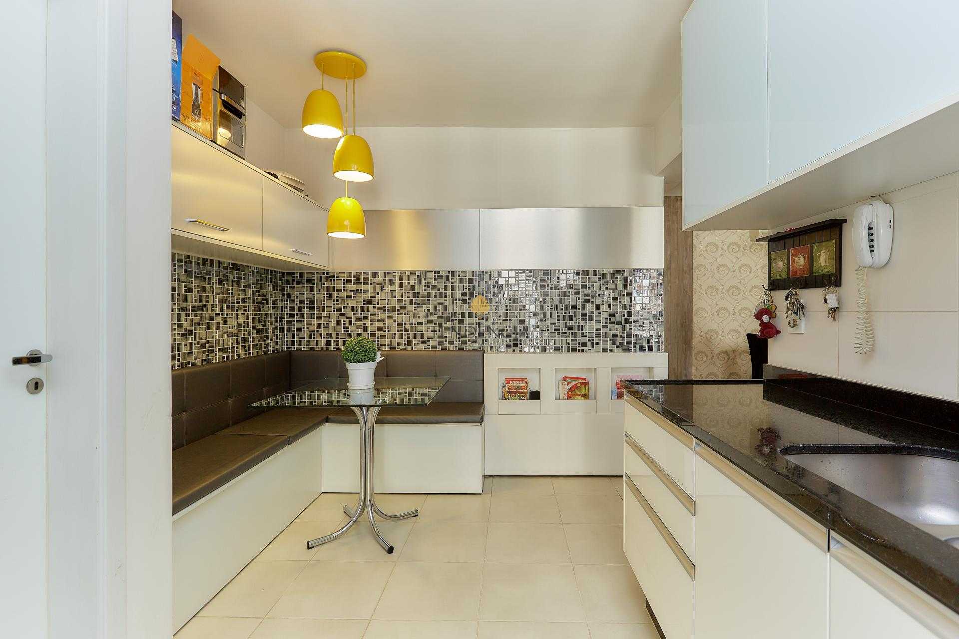 Apartamento à venda, Água Verde, CURITIBA - PR
