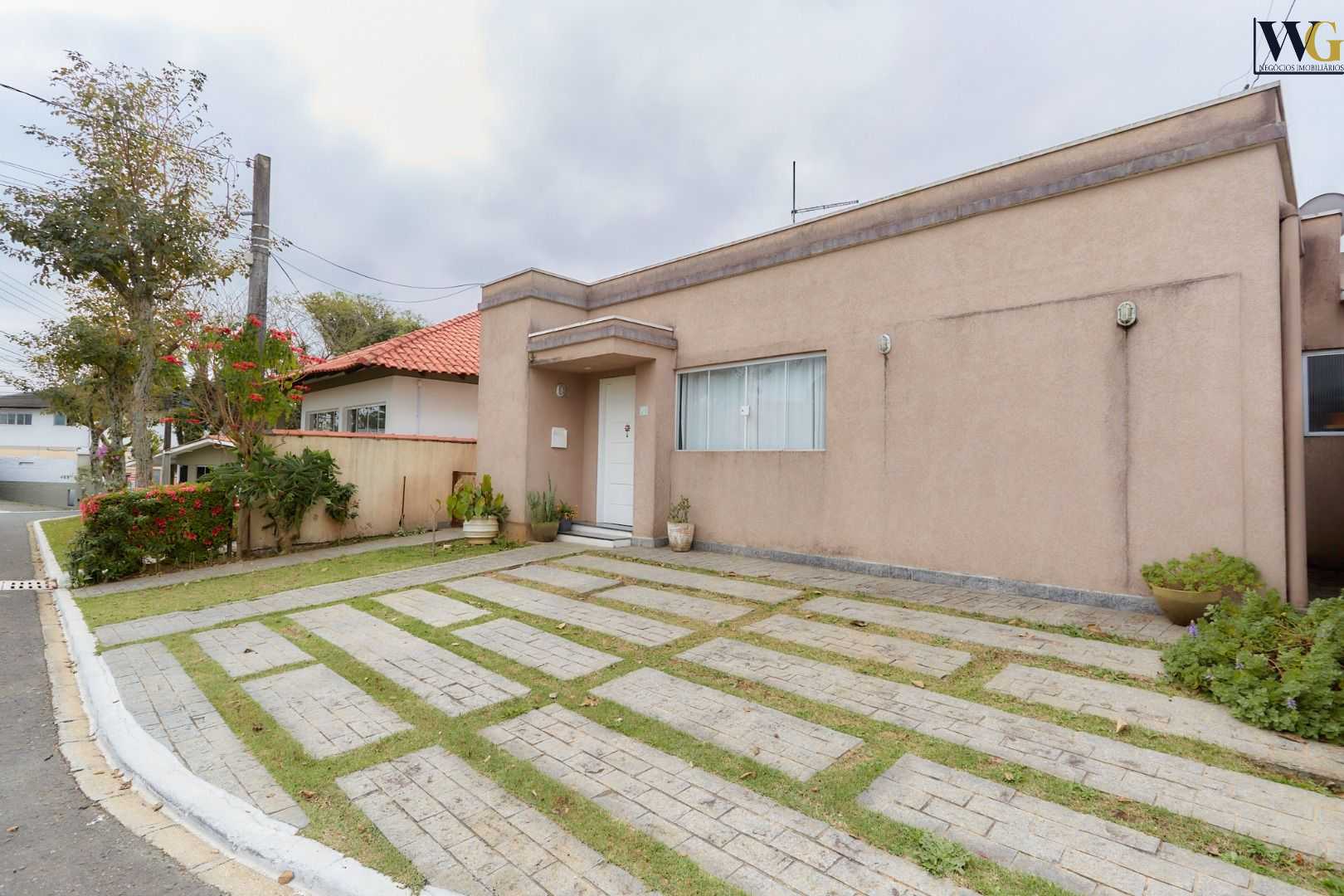 Casa com 4 dormitórios à venda, 155 m  por R  1.100.000,00 - S...