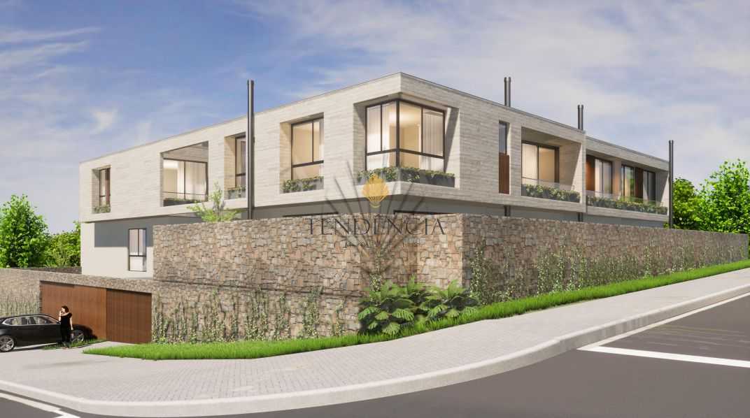 Casa com 3 dormitórios à venda,204,28m , BOM RETIRO, CURITIBA ...