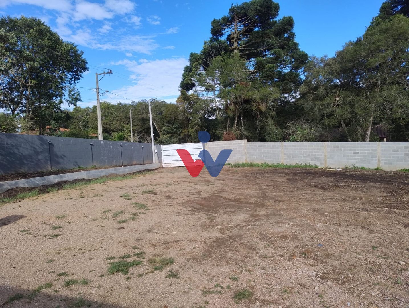 Chácara à venda, 2750 m  por R  750.000,00 - Lagoinha - Tijuca...