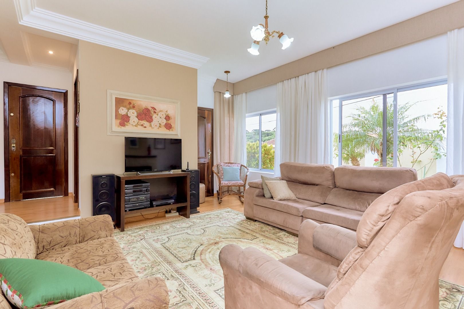 Casa com 3 dormitórios à venda, 370 m  por R  1.450.000,00 - P...